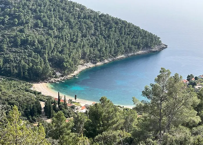 Apartments Ana By The Sea